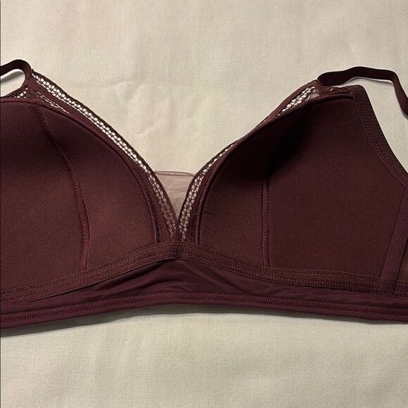 Auden Red Lace Wireless Bralette - Picture 8 of 11